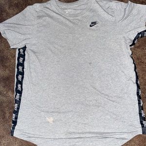 Nike t shirt